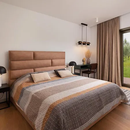 Ferienhaus Olive Grove